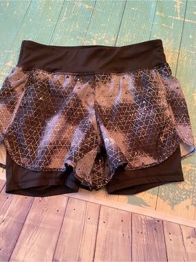 Danskin Now Black Geometric Layered Athletic Shorts